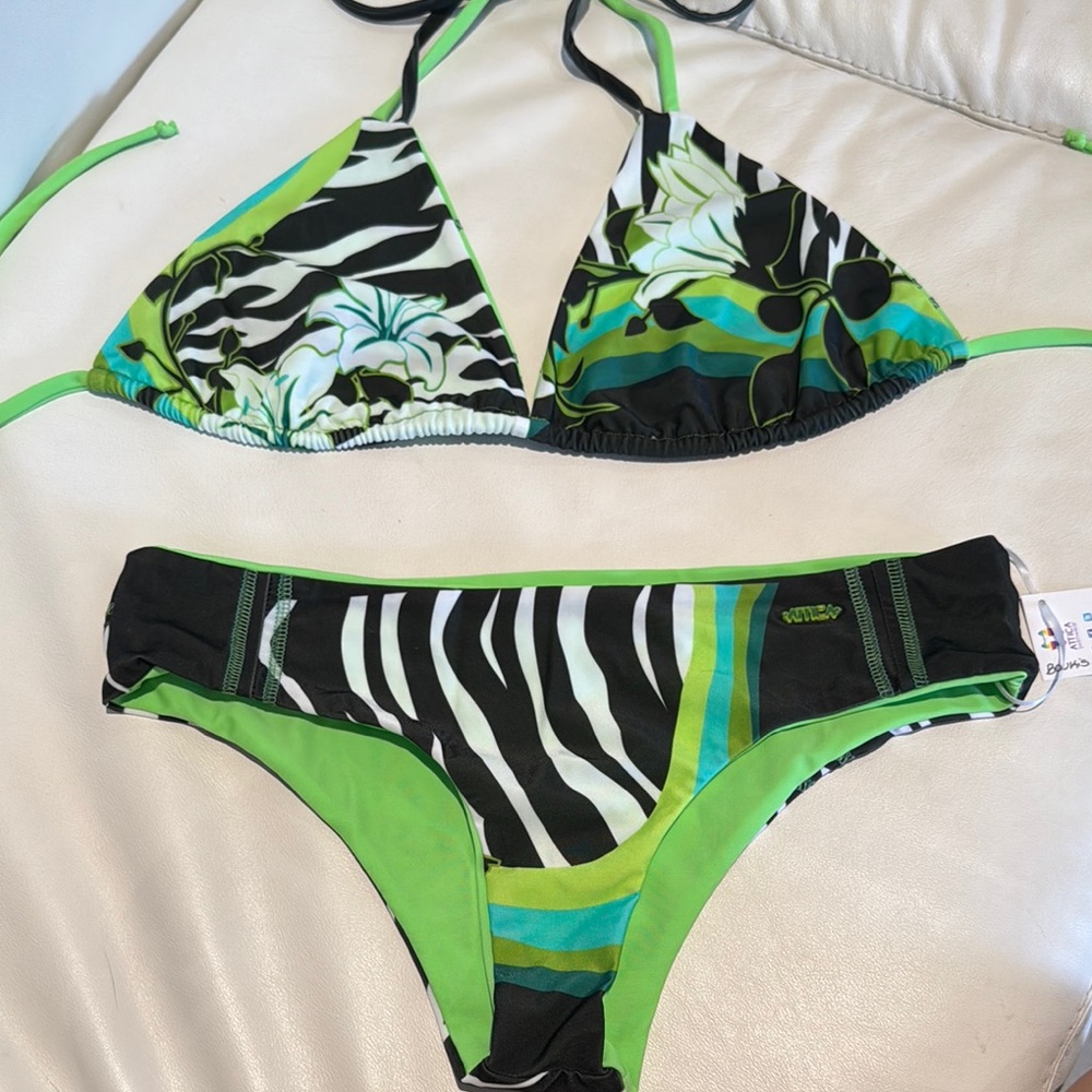 Women size large reversible tropical flower dark green Bikini Set stitching